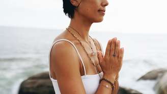 Conheça os 3 signos que vão se reconectar espiritualmente em dezembro e entender por que o mês favorece introspecção, cura e renovação.