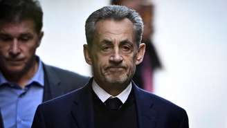 A audiência para o pedido de liberdade do ex-chefe de Estado francês Nicolas Sarkozy (foto), preso após ser condenado a cinco anos de prisão pelo caso do financiamento líbio de sua campanha presidencial em 2007, ocorreu em 10 de novembro, no tribunal de apelação de Paris.