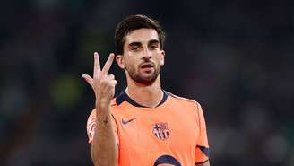 Ferran Torres comemorando gol pelo Barcelona