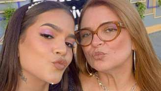 Mel Maia e mãe, Débora Maia