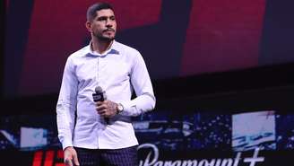 Alex Poatan estava presente no anúncio da parceria entre UFC e Paramount