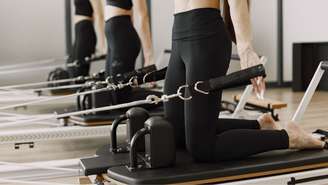 Entenda o que é o método Lagree, como funciona a Megaformer, seus benefícios e por que a tendência está ganhando espaço