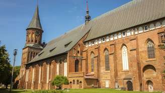 Repovoada pela União Soviética após 1945, a região manteve identidade majoritariamente russa e papel estratégico mesmo após o fim da URSS – depositphotos.com / benkrut