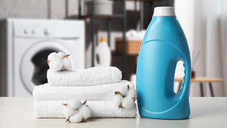 Em determinados itens, as substâncias do amaciante podem causar danos irreversíveis aos tecidos, além de provocar reações alérgicas