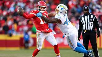 Chiefs perdem para os Chargers e ficam de fora dos playoffsd a NFL