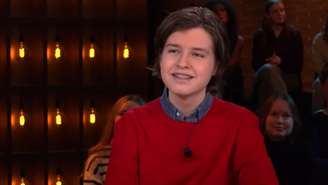 Laurent Simons, de 15 anos, conclui doutorado em física quântica e planeja usar ciência e IA para avançar na medicina e na longevidade