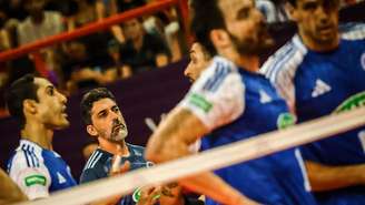 O Sada Cruzeiro estreou com derrota no Mundial de Clubes de Vôlei