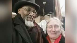 Cedric Lodge e a esposa