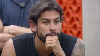 Shia Phoenix em 'A Fazenda 17'