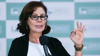 A então deputada federal Carla Zambelli durante coletiva na Câmara dos Deputados, em 23 de abril de 2024.