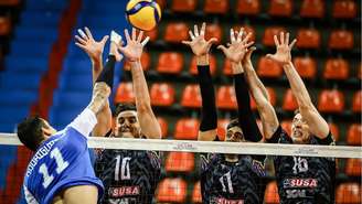 O Cruzeiro perdeu e foi eliminado do Mundial de Clubes de Vôlei