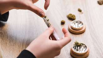 Na literatura médica, o scromiting é descrito como manifestação extrema da Síndrome da Hiperêmese Canabinoide (SHC) – depositphotos.com / HayDmitriy