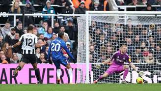 Lance do jogo entre Newcastle e Chelsea