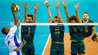 Lance do jogo entre Vôlei Renata e Warta