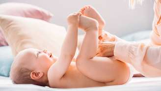 O pênis do bebê pode parecer menor por causa da gordura pubiana, da forma como a pele se distribui ou até mesmo da temperatura ambiente – depositphotos.com / AndrewLozovyi