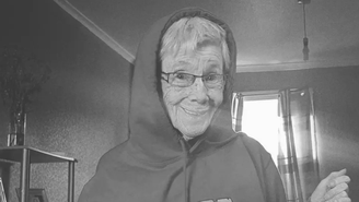 Vovó gamer morre aos 78 anos