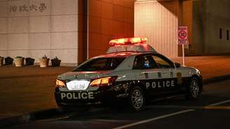 Viatura da polícia japonesa nos arredores de Tóquio, em janeiro de 2025. Imagem de arquivo.