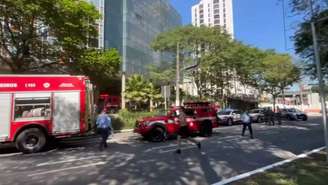 Incêndio atingiu quarto andar do Hospital Israelita Albert Einstein em São Paulo