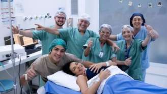 Mariana Rios encanta a web com clique inédito do nascimento do filho, Palo