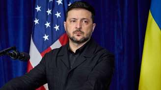 O presidente ucraniano Volodymyr Zelensky em entrevista coletiva com o presidente americano Donald Trump em Palm Beach, Flórida, EUA, 28 de dezembro de 2025