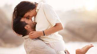 Saiba quais signos podem encontrar um amor de verão nesta temporada