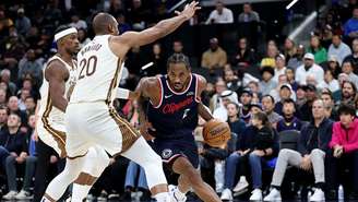 Kawhi Leonard comandou a vitória dos Clippers sobre os Warriors