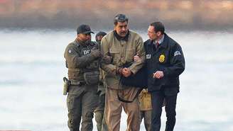 Nicolás Maduro sendo transferido para audiência nos EUA