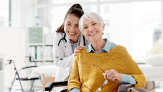 Para os idosos, receber o diagnóstico pode ser um alívio e uma forma de autocompreensão