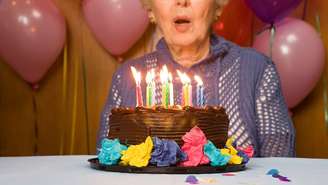 Segundo a espiritualista, no dia do aniversário, todos os seus ancestrais lhe fazem uma visita e você ainda ganha o direito de um desejo