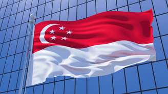 A principal razão para Singapura figurar como a cidade mais limpa do mundo é a combinação de legislação específica com fiscalização ativa – depositphotos.com / MaksymKapliuk