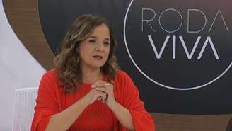 Vera Magalhães apresentou o 'Roda Viva' por seis temporadas e sai do programa sem se despedir do público