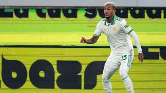 Wesley chama atenção do Manchester City