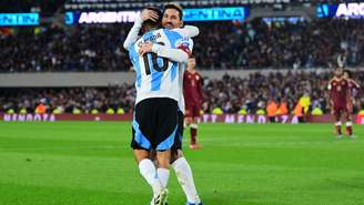 Palmeiras faz proposta pelo meio Thiago Almada