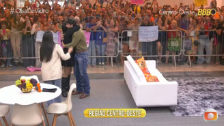 Participantes do BBB26 estão confinados na Casa de Vidro