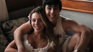 Enzo Rabelo e Carol Bondariw