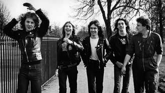 Iron Maiden em 1980 (E