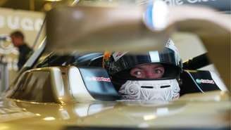 Nick Cassidy vence E