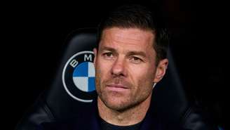 Xabi Alonso está fora do Real Madrid