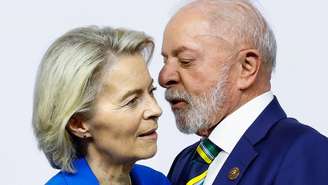 Ursula von der Leyen, presidente da Comissão Europeia, e Lula da Silva, presidente do Brasil.