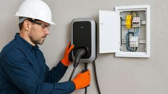 Carregador elétrico em condomínio passa a ser direito no Estado de São Paulo