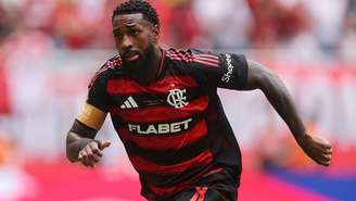 Gerson na época que atuava pelo Flamengo