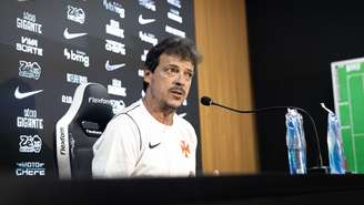 Fernando Diniz fala sobre possível saída de Rayan