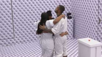 Quarto Branco chega ao fim após desmaio de participante