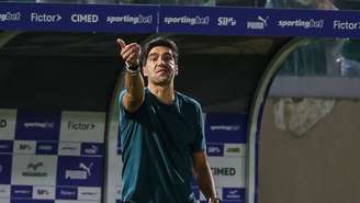 Abel Ferreira durante jogo do Palmeiras