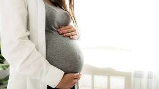 Na gravidez, o mercúrio pode afetar o desenvolvimento do sistema nervoso do bebê – depositphotos.com / LenorIv