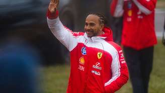 Lewis Hamilton em shakedown da Ferrari