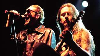 Layne Staley e Jerry Cantrell do Alice in Chains em 1993