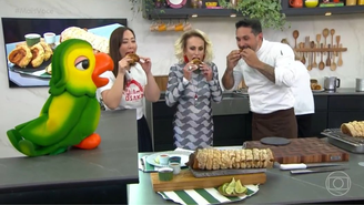 Ana Maria Braga prova rolão de chef