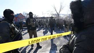 As investigações prosseguem com a análise de dispositivos eletrônicos e depoimentos de testemunhas que presenciaram a ação