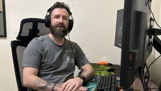 Kadu Zambelli pratica modalidade legal de hacking, o bug bounty, que colabora com segurança digital